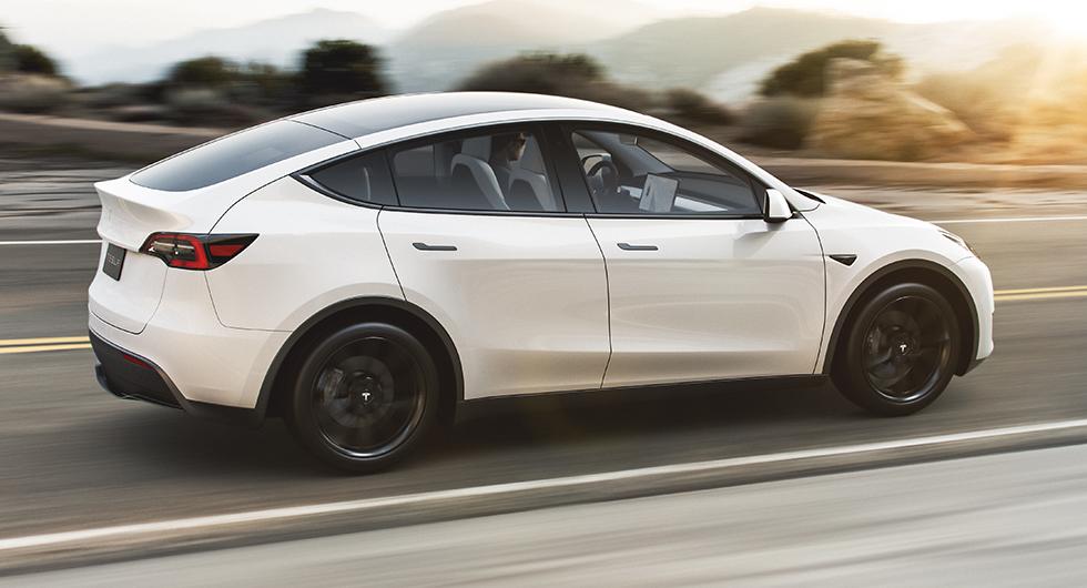 Nyblivna ägare vittnar om kvalitetsproblem i Tesla Model Y