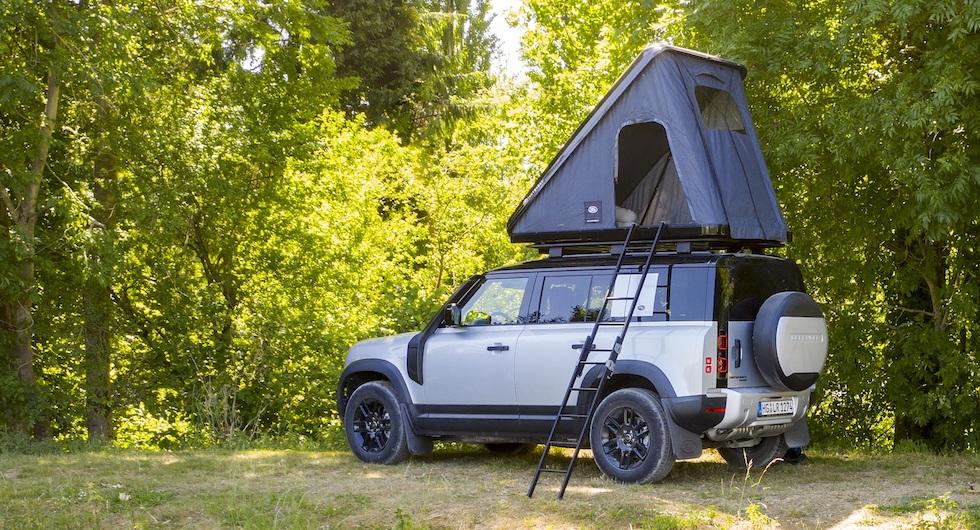 Land Rover Defender får nytt taktält för rätta safarikänslan