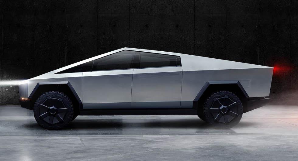 Efter kritiken: Elon Musk öppnar för mindre Tesla Cybertruck