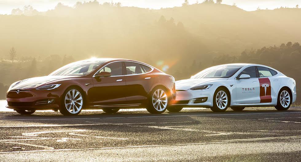 Tesla utökar mobil service och öppnar nytt servicecenter