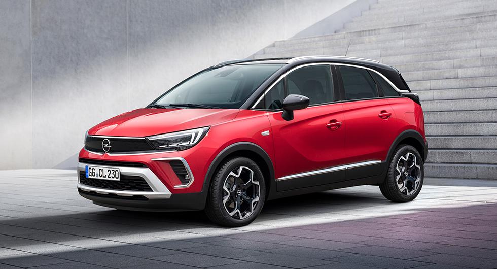 Opel Crossland dumpar X och tar ansiktsvisir från Mokka
