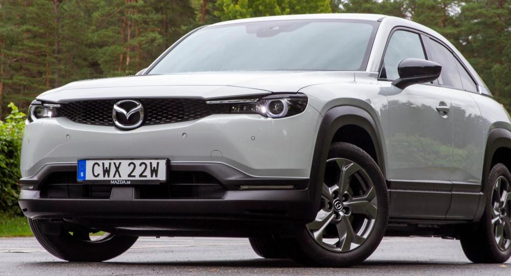 Mazda MX-30 och Honda Jazz får toppbetyg i krocktest