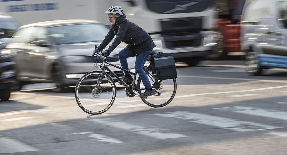 Bilfrågan: Behövs cykelpassager?