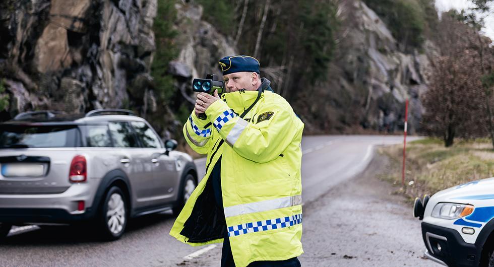 Polisens bästa tips: ”Kan nästan garantera att du inte krockar”