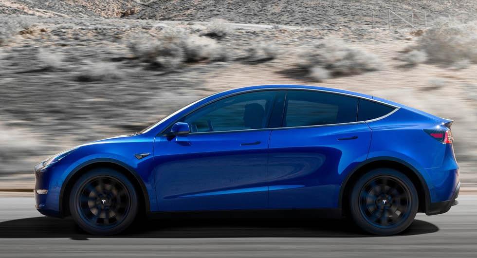 Teslas helomvändning: Öppnar fler visningslokaler
