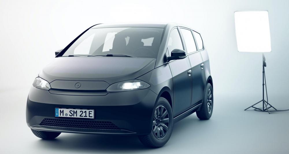 Solcellsbilen Sono Sion visad igen – siktar på produktion om ett år