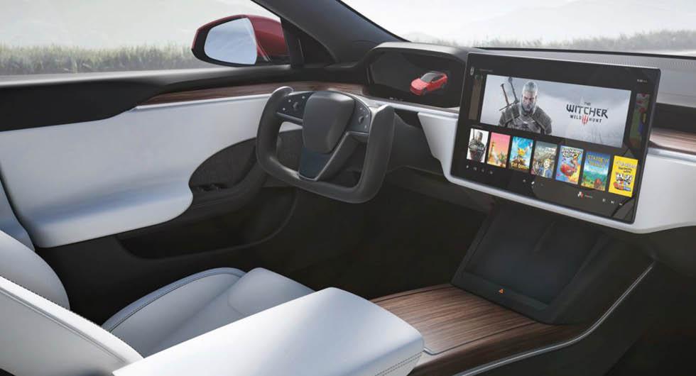 Teslas nya ratt väcker känslor – men blir inte förbjuden