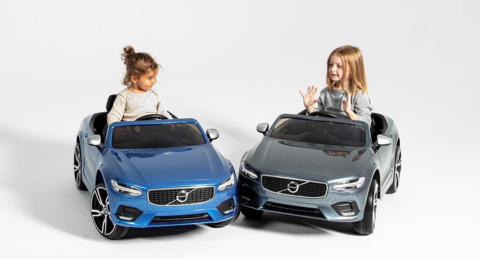 Volvo Cars ger anställda 24 veckors föräldraledighet